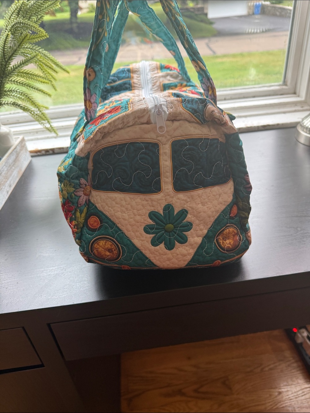 Quilted Floral Shoulder Bag in Teal - Picture 5 of 11